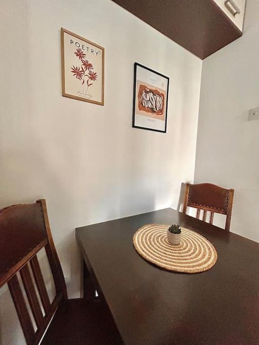 Cozy, Charming One Bedroom Apt 波德戈里察 外观 照片